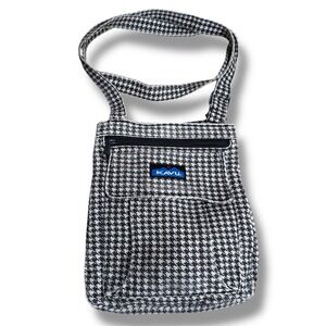 KAVU Houndstooth Black White Crossbody Purse